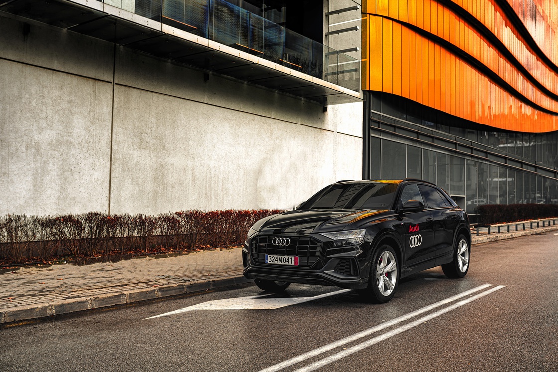 Audi Q8