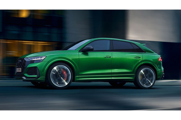 Audi RSQ8